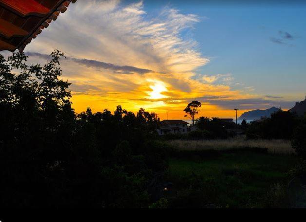 Tholeto Apartments Agios Gordios  Dış mekan fotoğraf