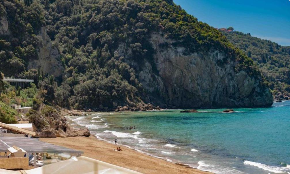 Tholeto Apartments Agios Gordios  Dış mekan fotoğraf