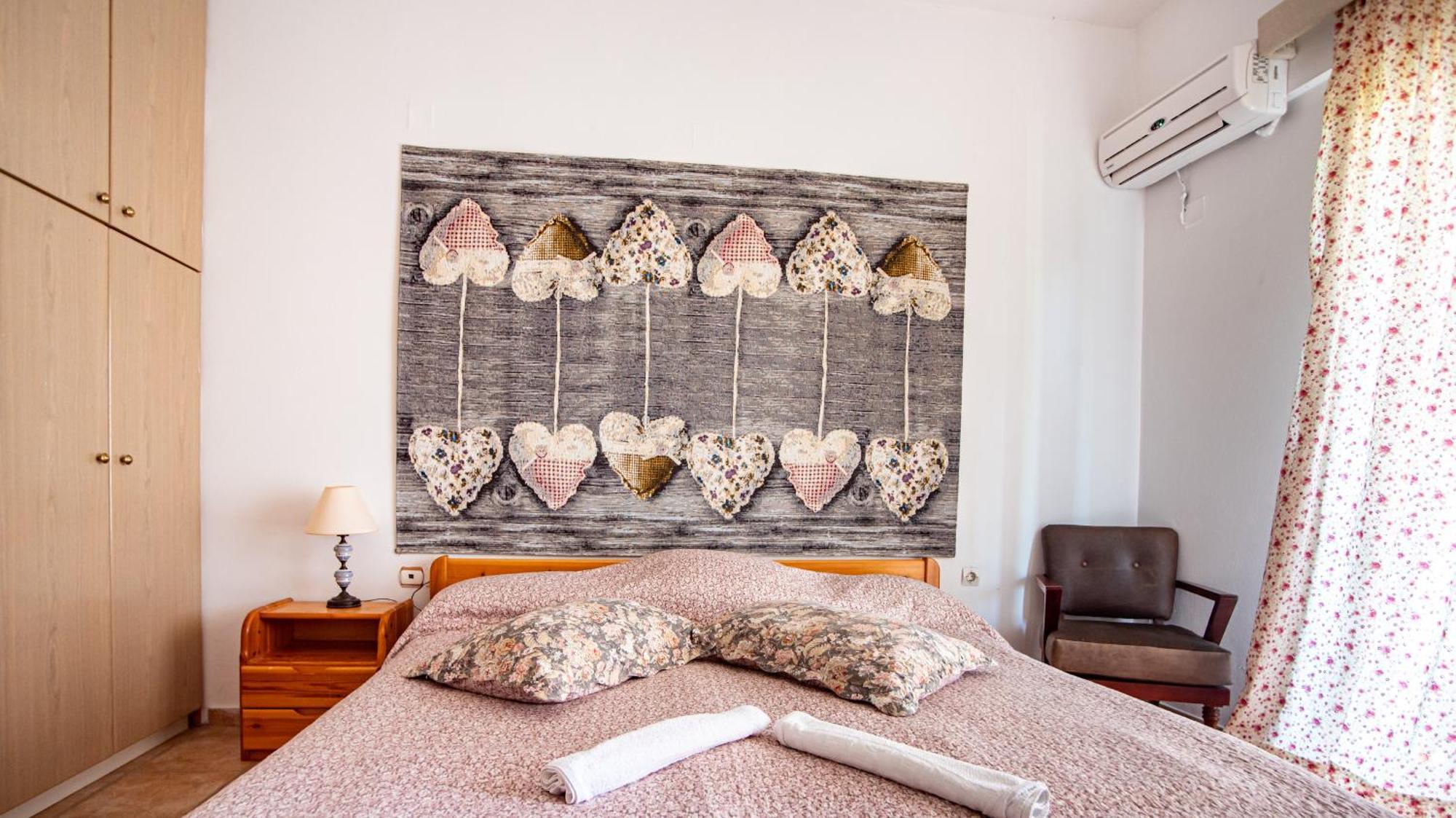 Tholeto Apartments Agios Gordios  Dış mekan fotoğraf