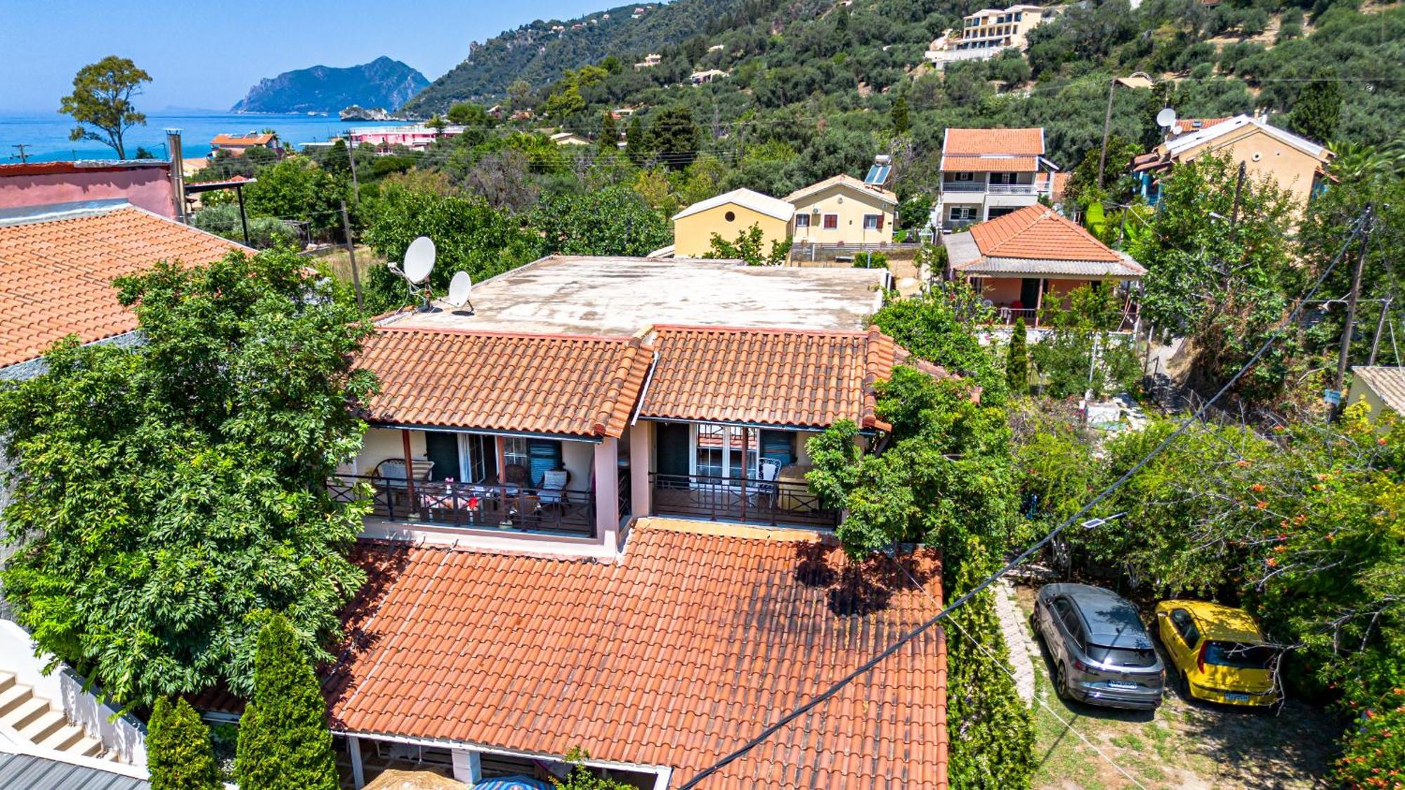 Tholeto Apartments Agios Gordios  Dış mekan fotoğraf